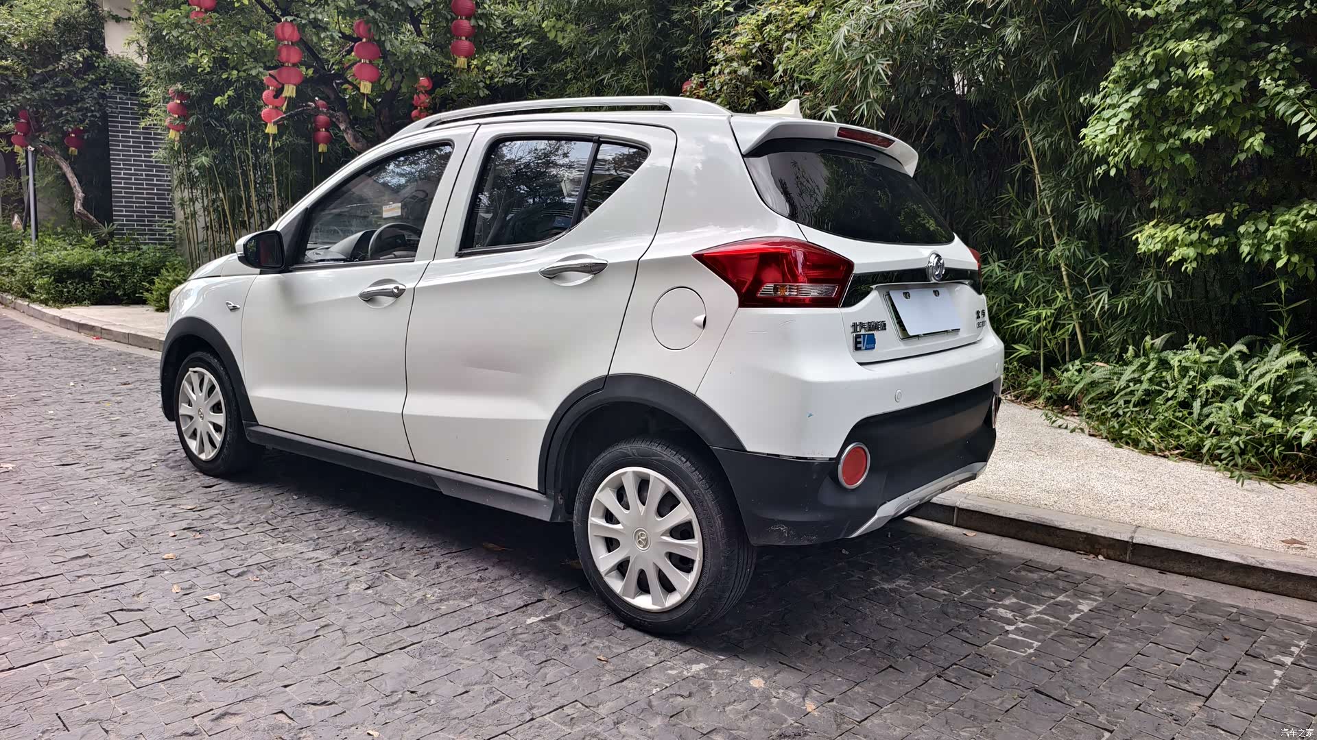 BAIC EC200, 2018 3