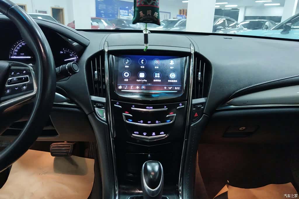 Cadillac ATS-L, 2018 13