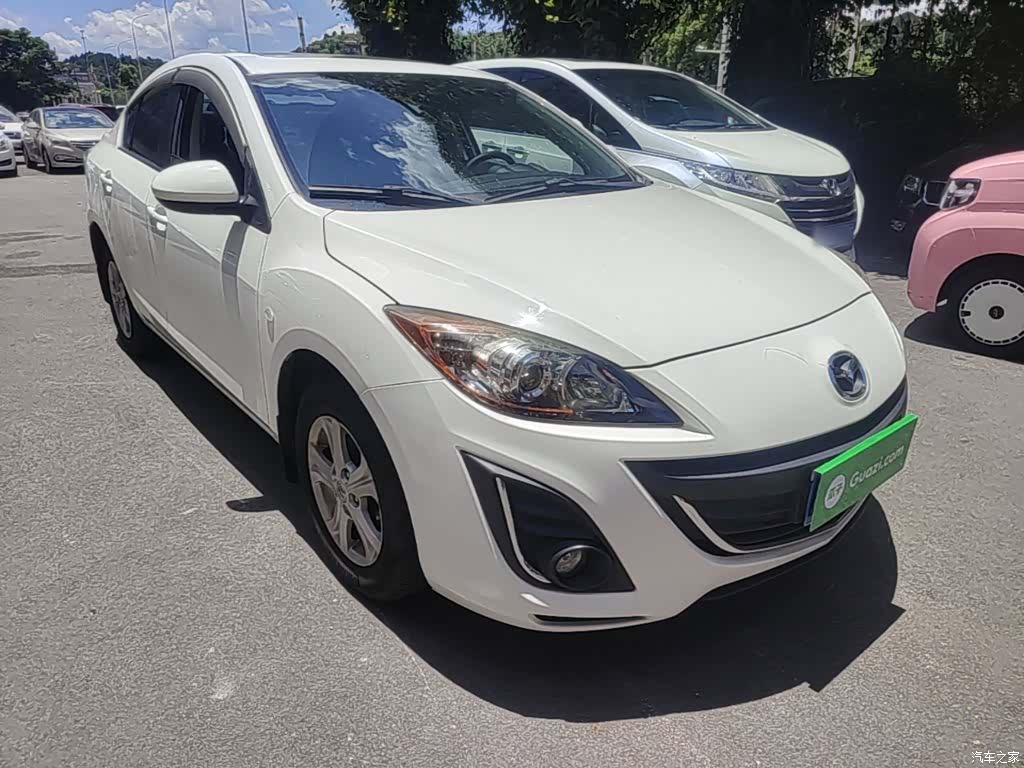 Mazda 3, 2015 4