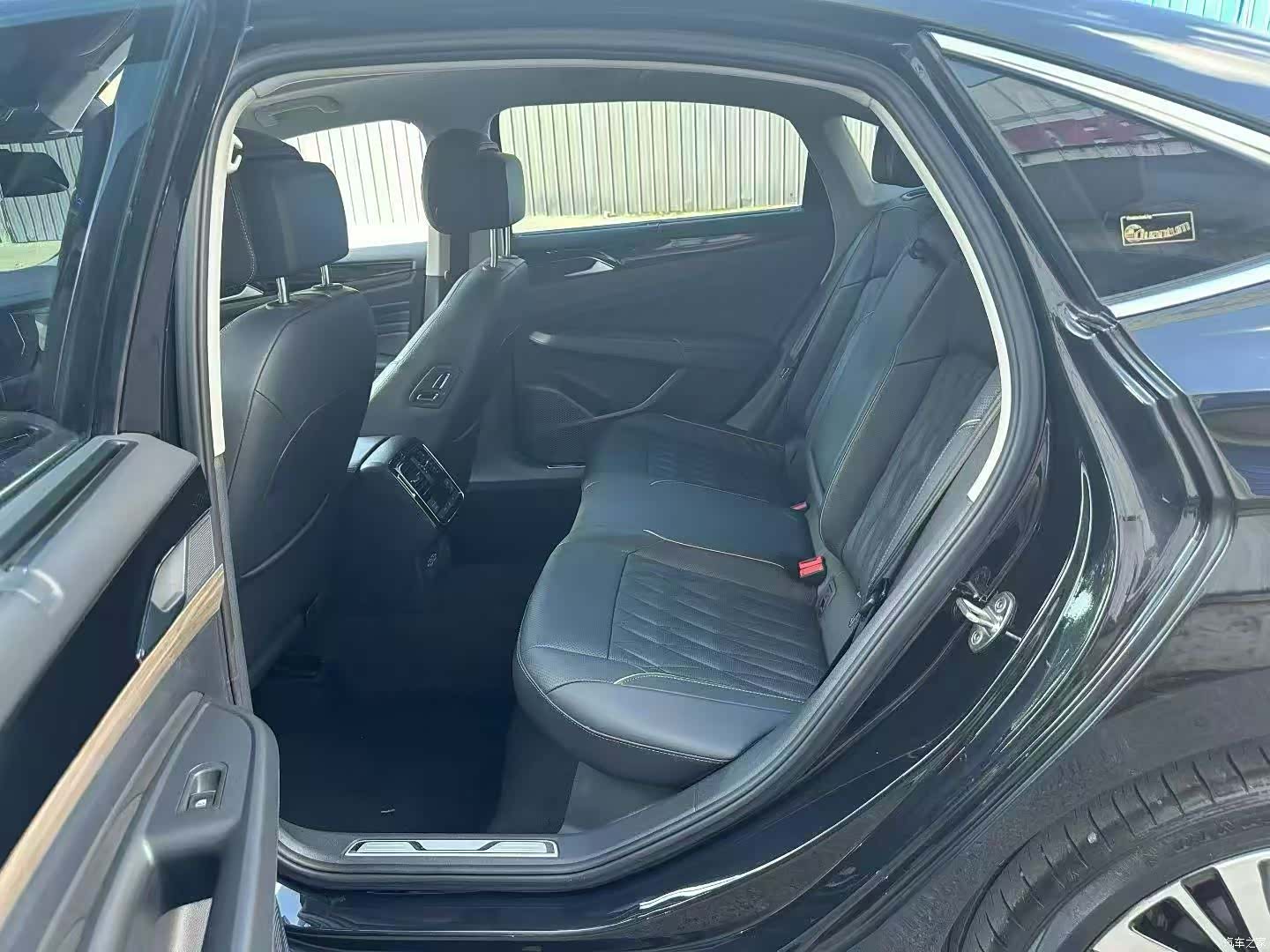 Volkswagen Passat, 2019 6