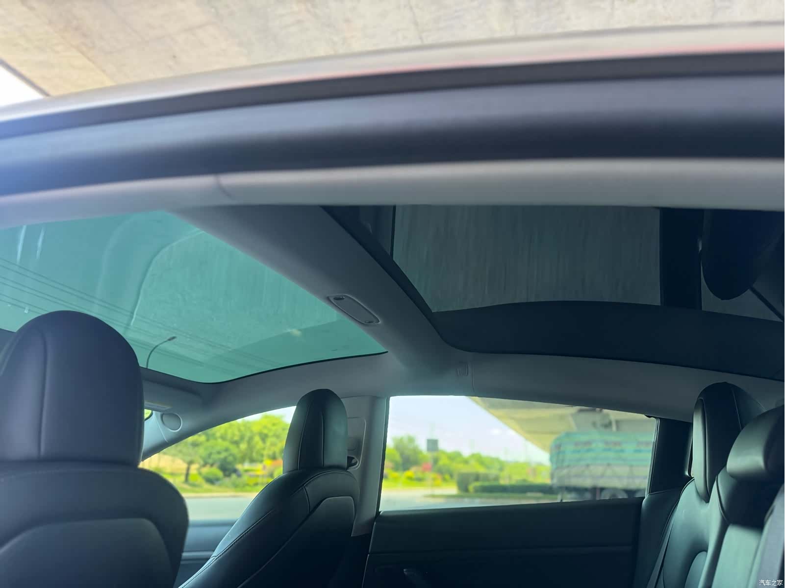Tesla Model 3, 2020 11