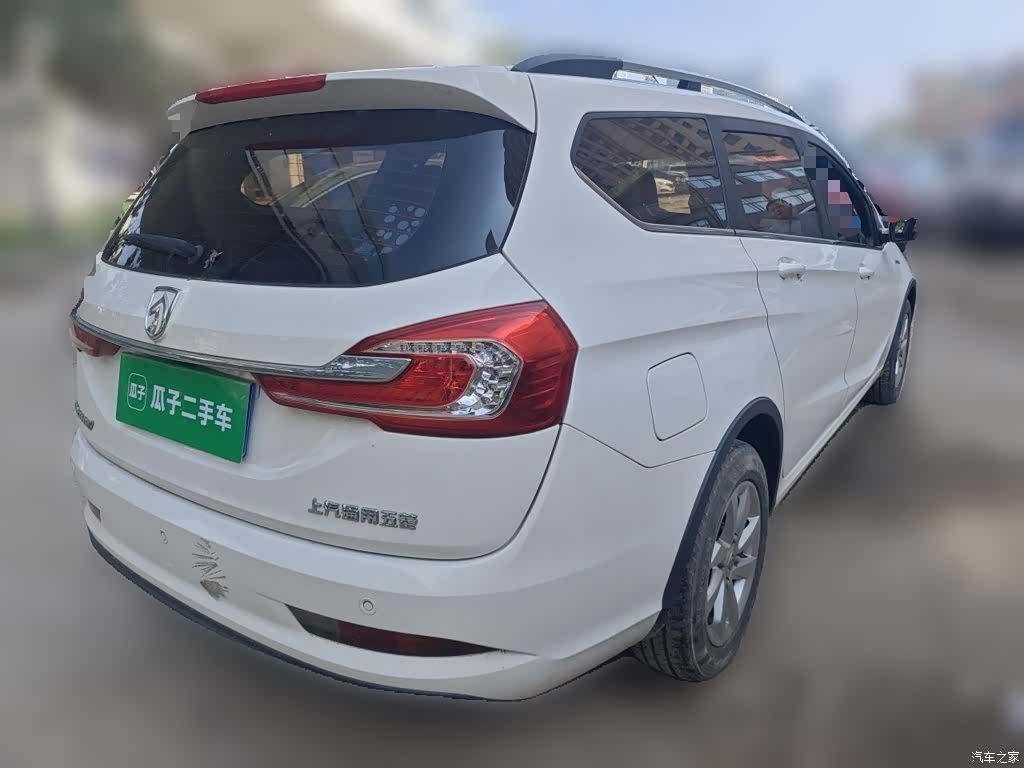 Wuling 310W, 2019 все фото