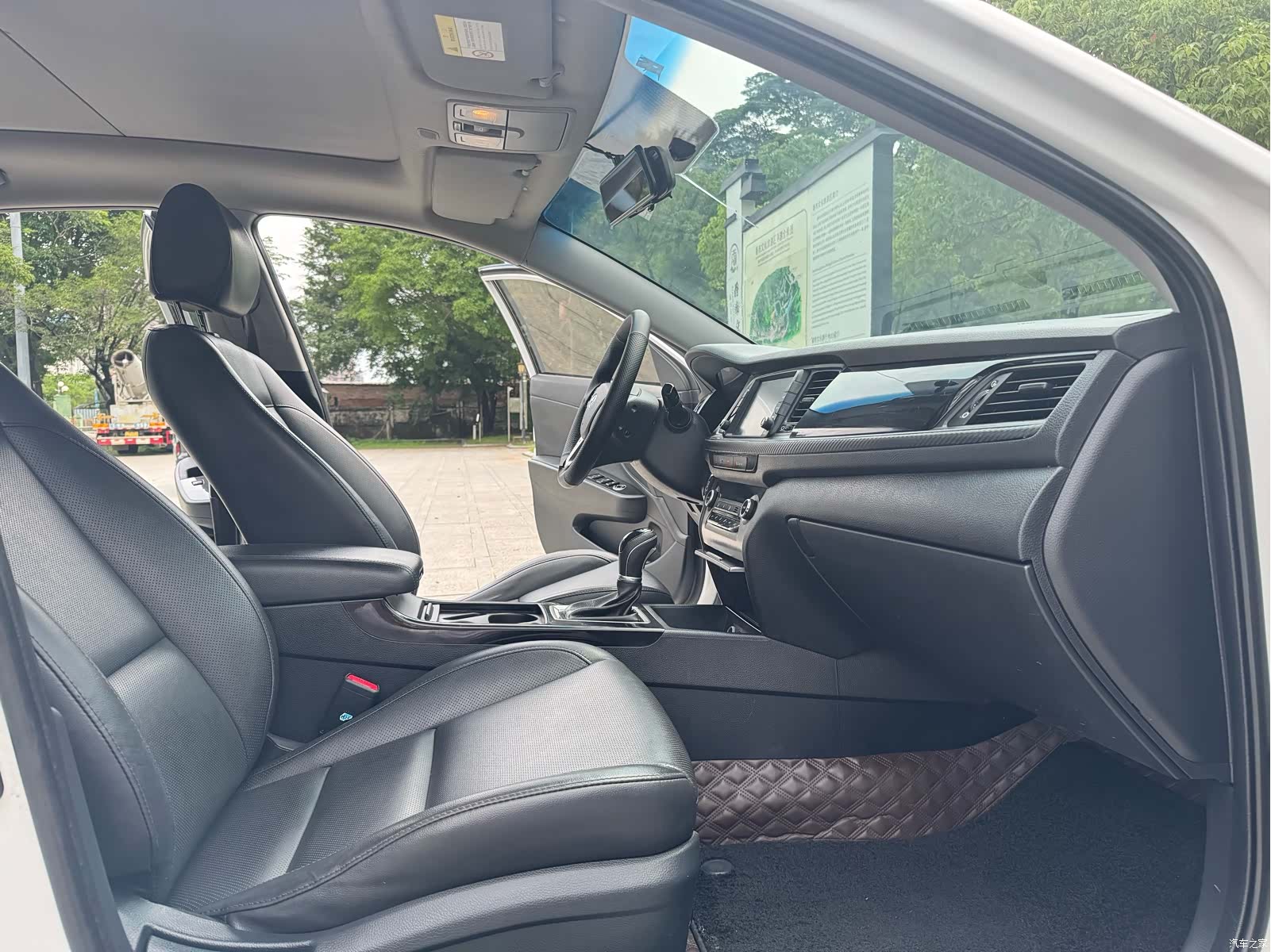Hyundai GLS, 2017 12