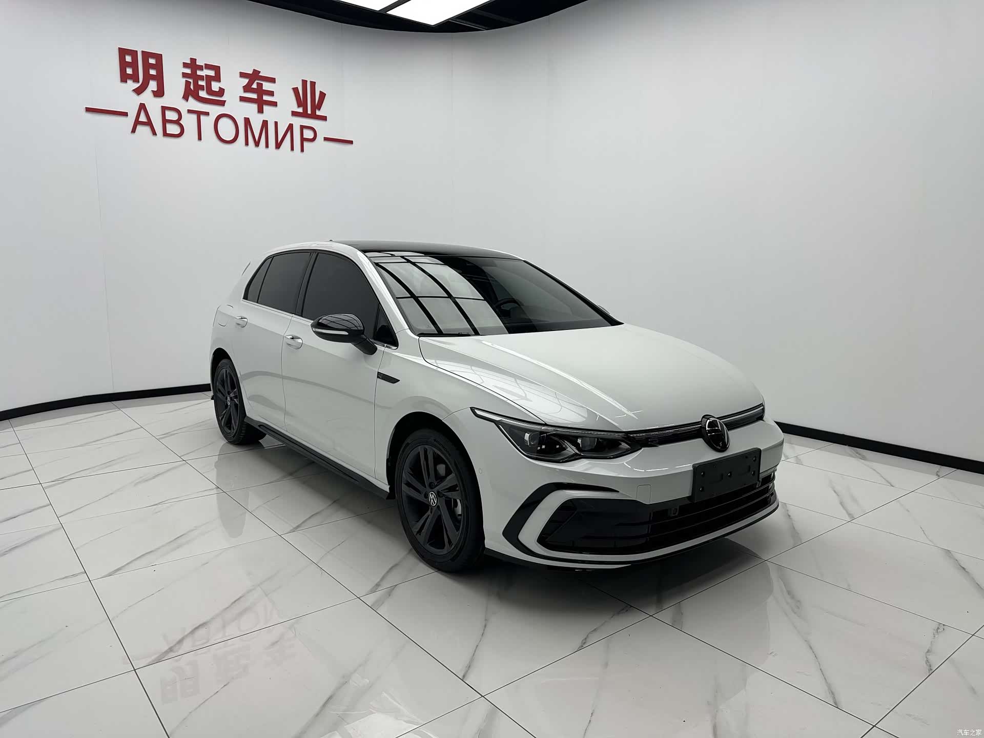 Volkswagen Golf, 2022 3