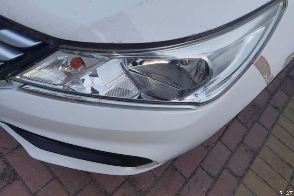 Wuling 310, 2017 все фото
