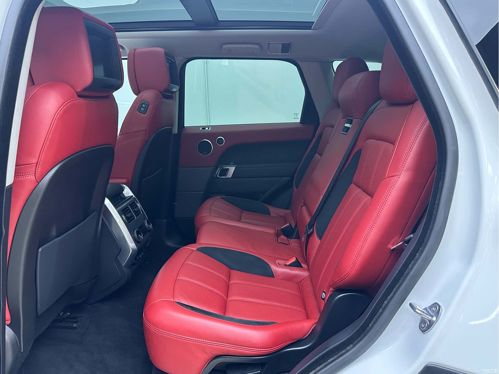 Land Rover Range Rover, 2018 11
