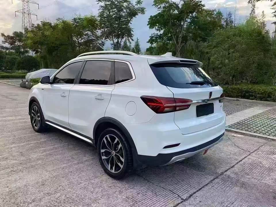 Roewe RX5
