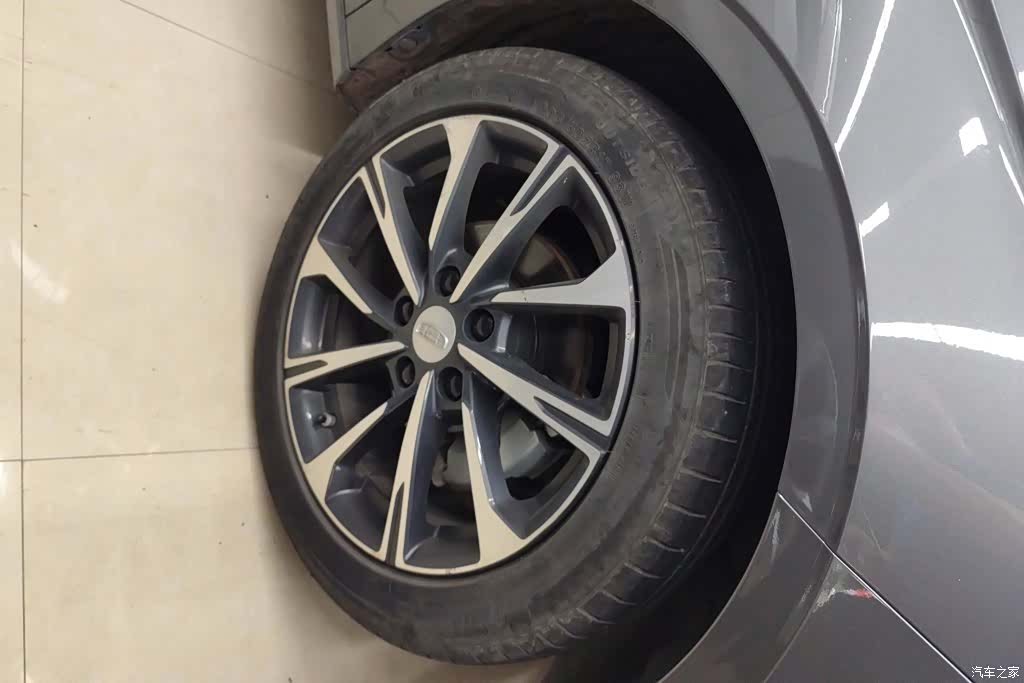 Geely Emgrand, 2024 6