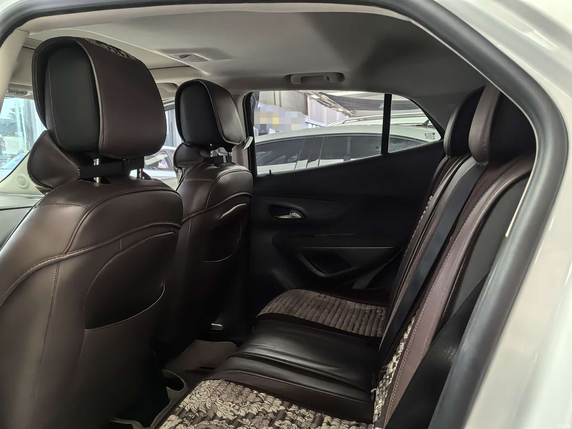 Buick Encore, 2018 9