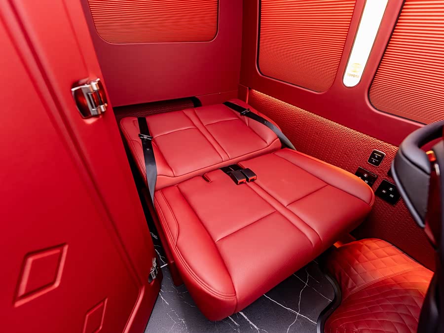 Toyota Coaster 2025, фото 27