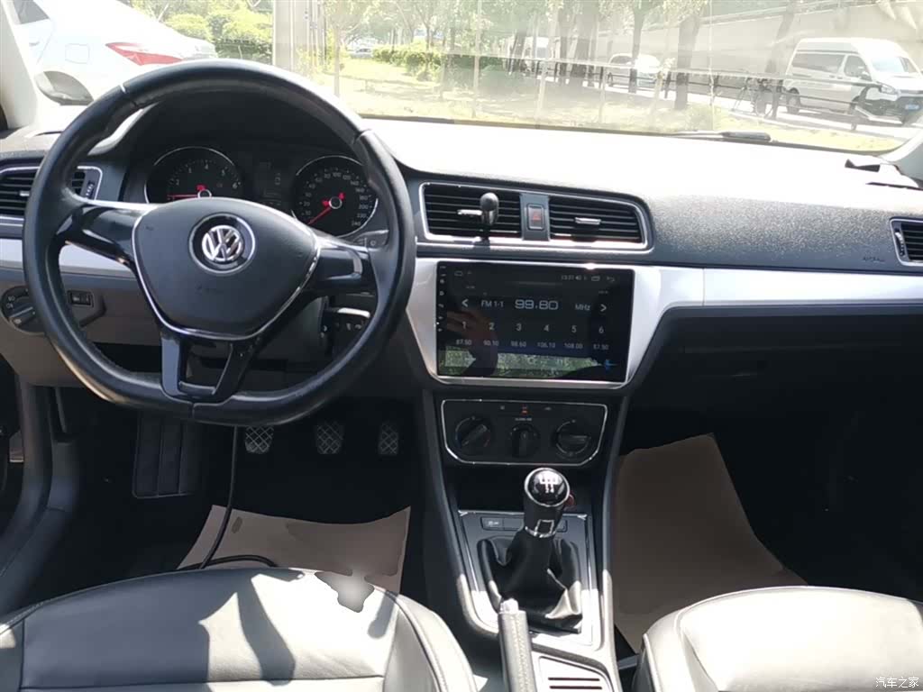 Volkswagen Lavida, 2016 10