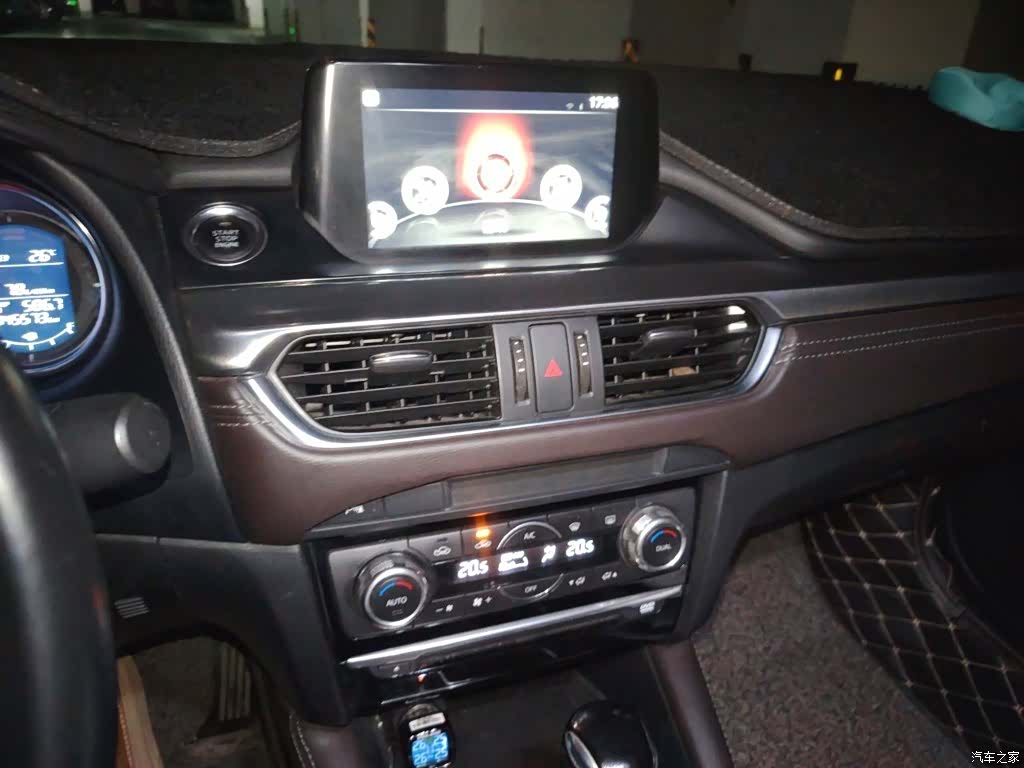 Mazda Atenza, 2016 6