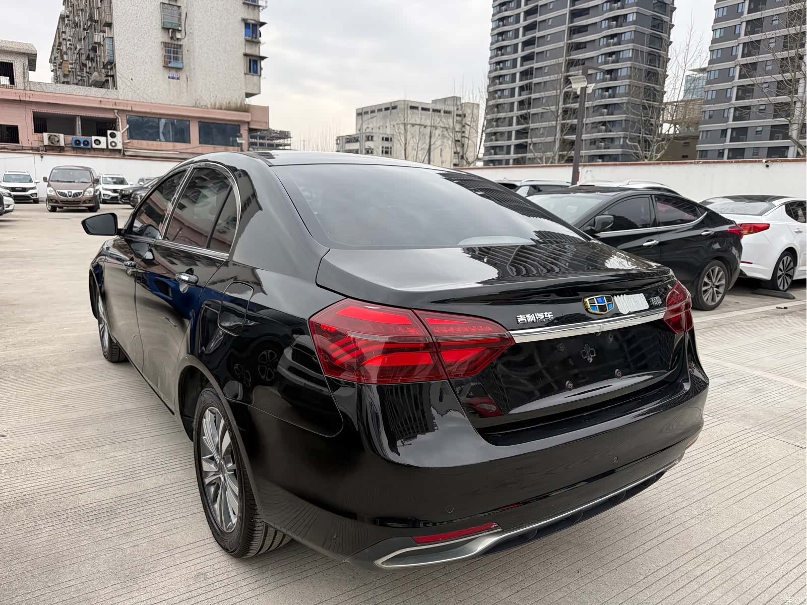 Geely Emgrand, 2018 4