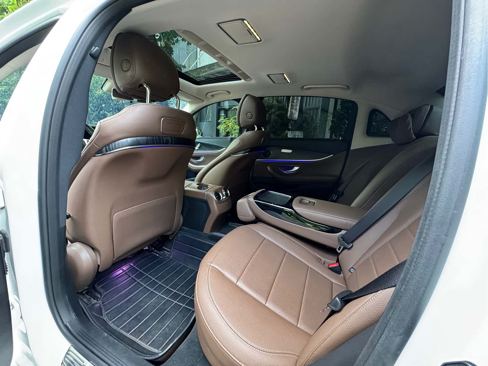Mercedes-Benz E-Class, 2017 8