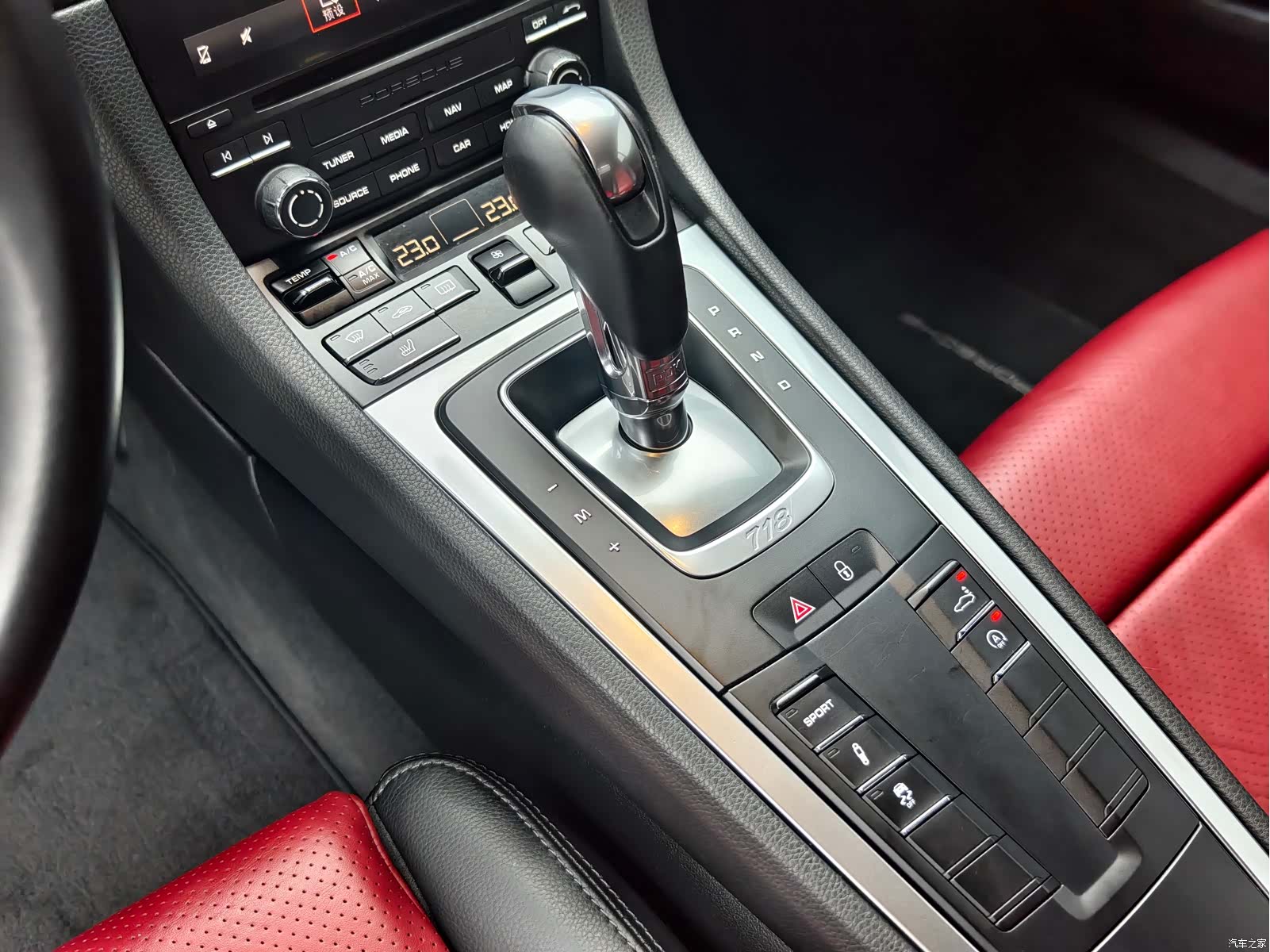 Porsche Cayman, 2017 6