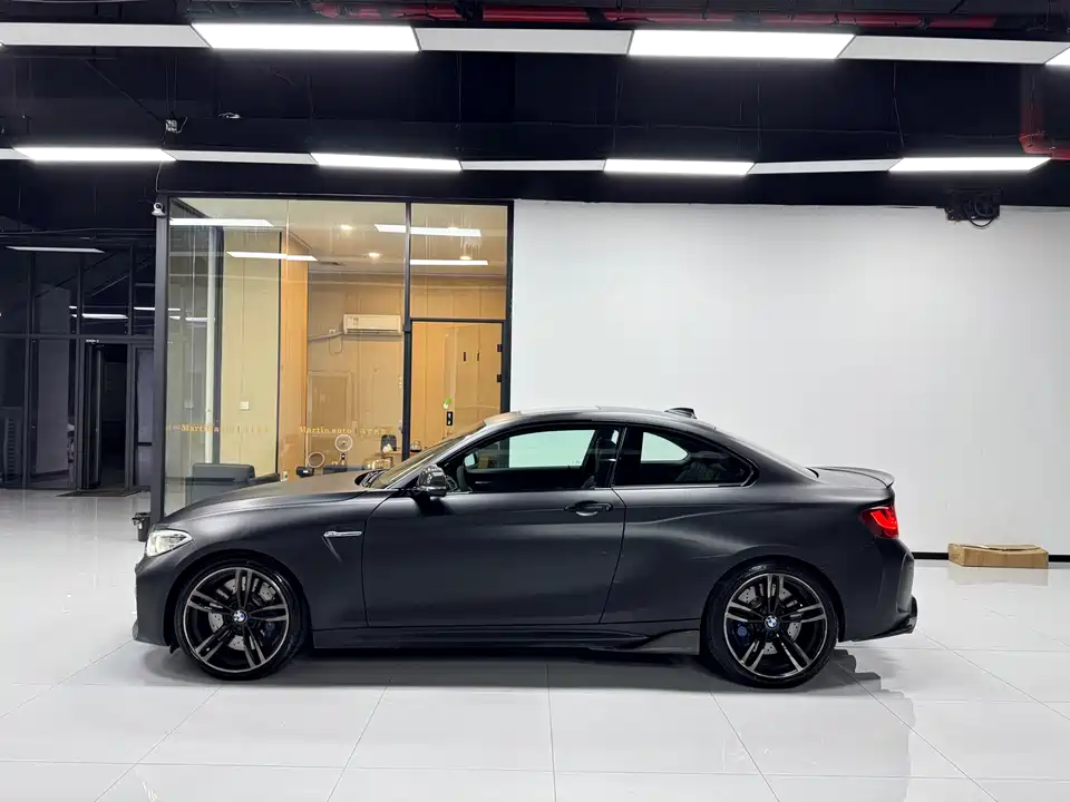 BMW M2