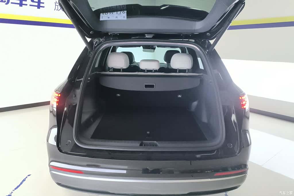Geely 7, 2025 4