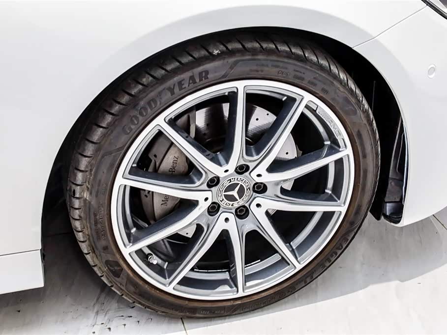 Mercedes-Benz E-class Mercedes-Benz E-class
