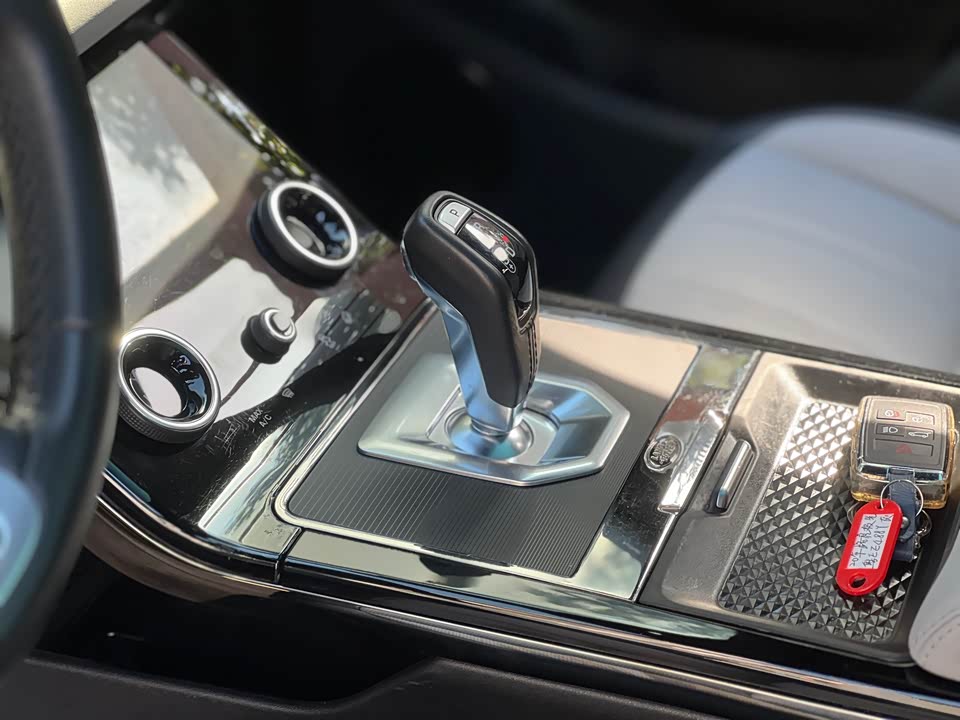 Land Rover Range Rover Aurora