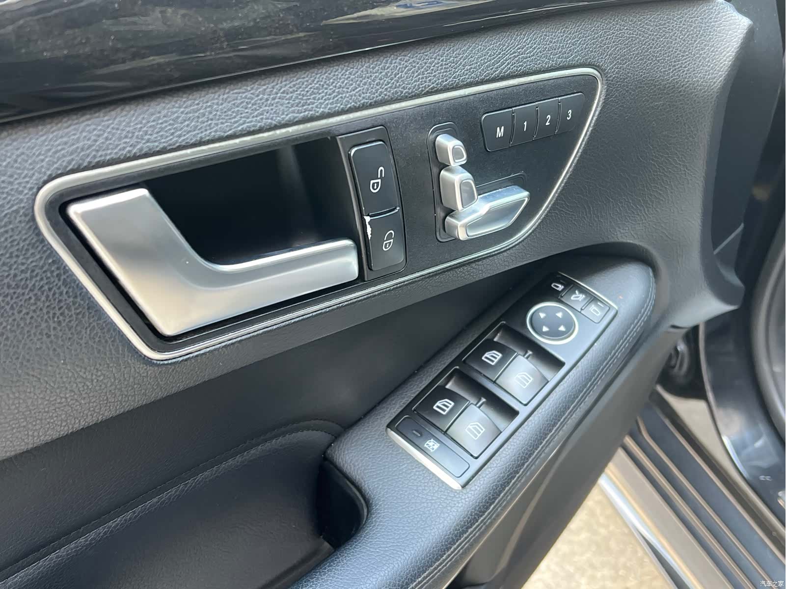 Mercedes-Benz E-Class, 2015 10