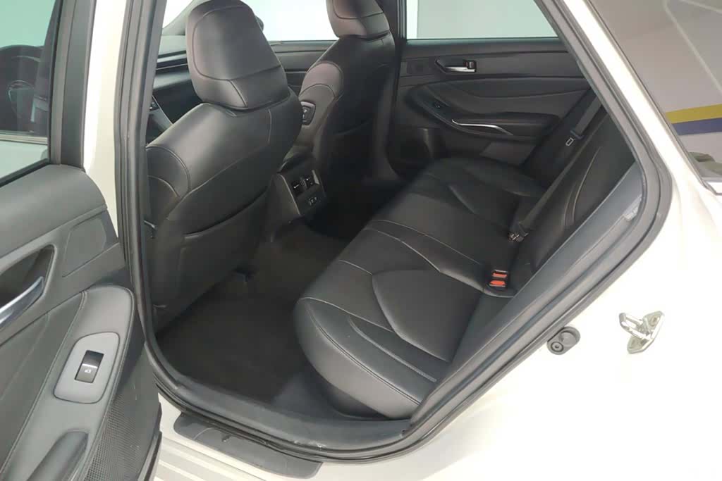 Toyota Avalon, 2021 11