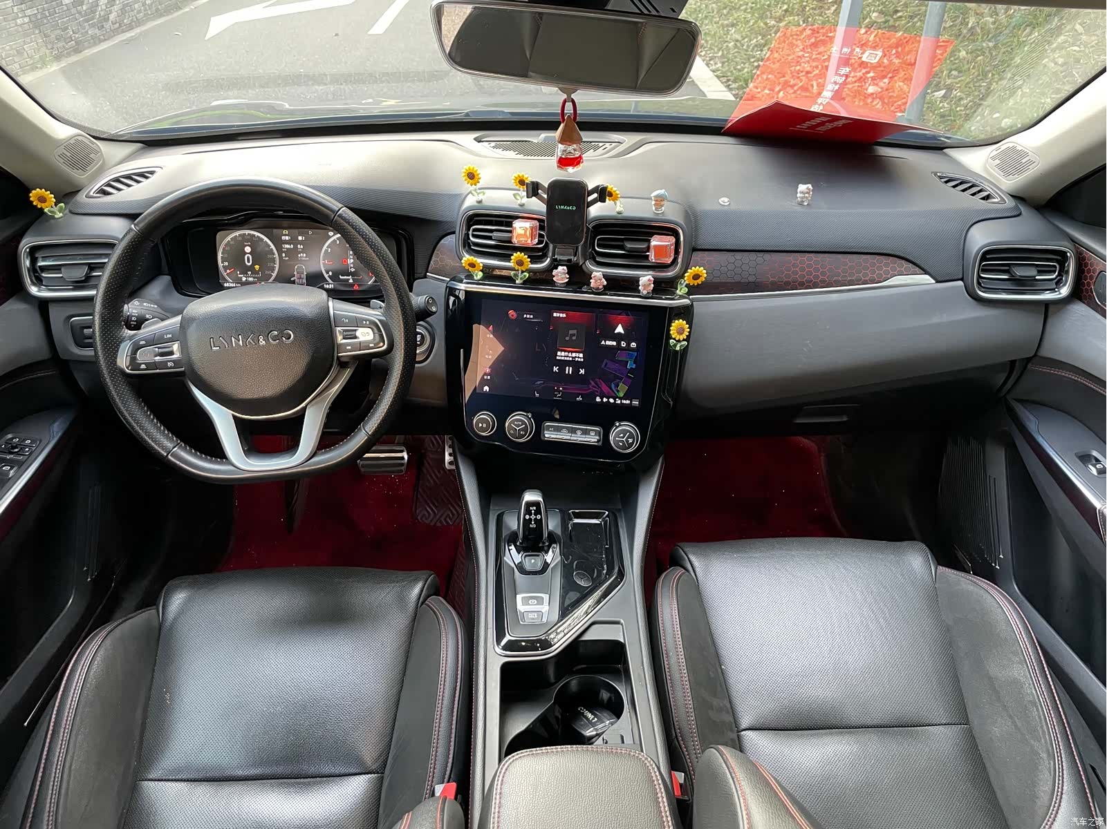 Lynk & Co 01, 2019 10