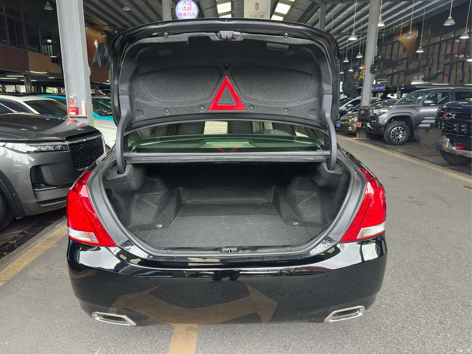 Toyota Crown, 2012 6