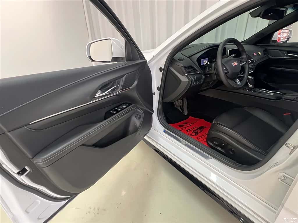 Cadillac CT4, 2021 24