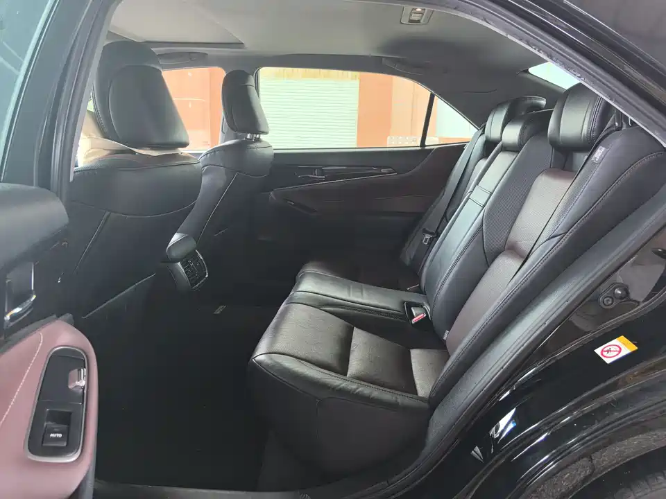 Toyota crown Toyota crown