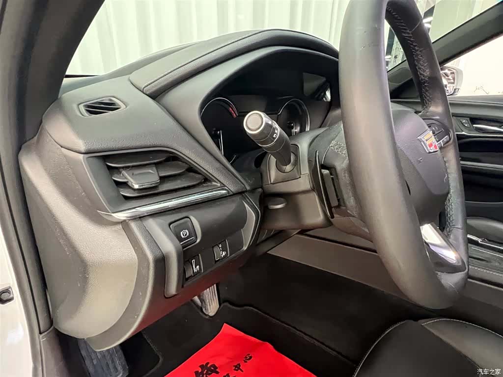 Cadillac CT4, 2021 12