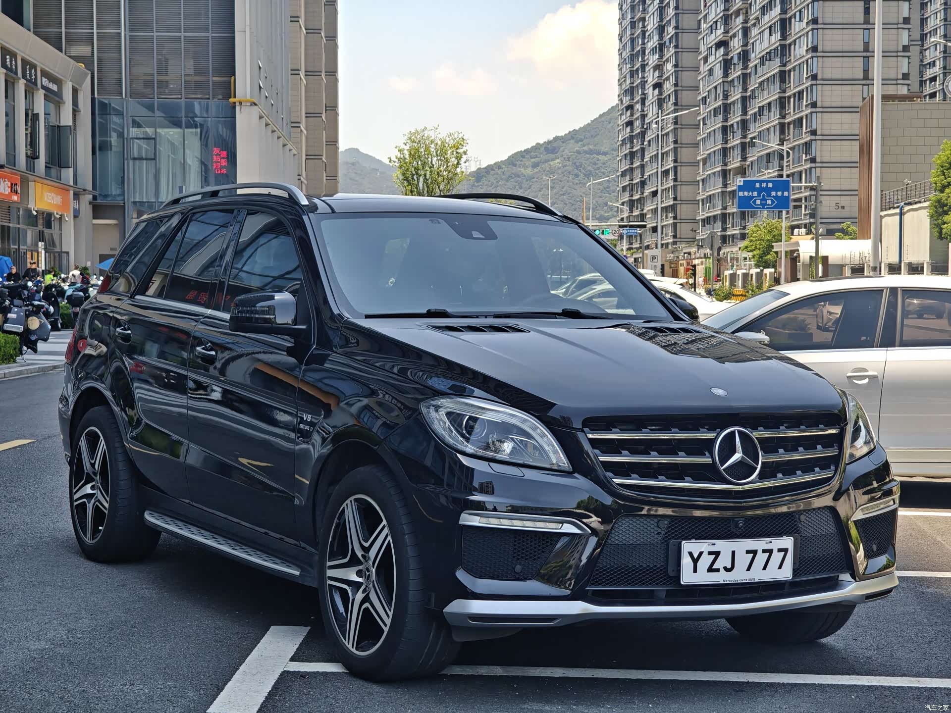 Mercedes-Benz M-Class AMG, 2015 3