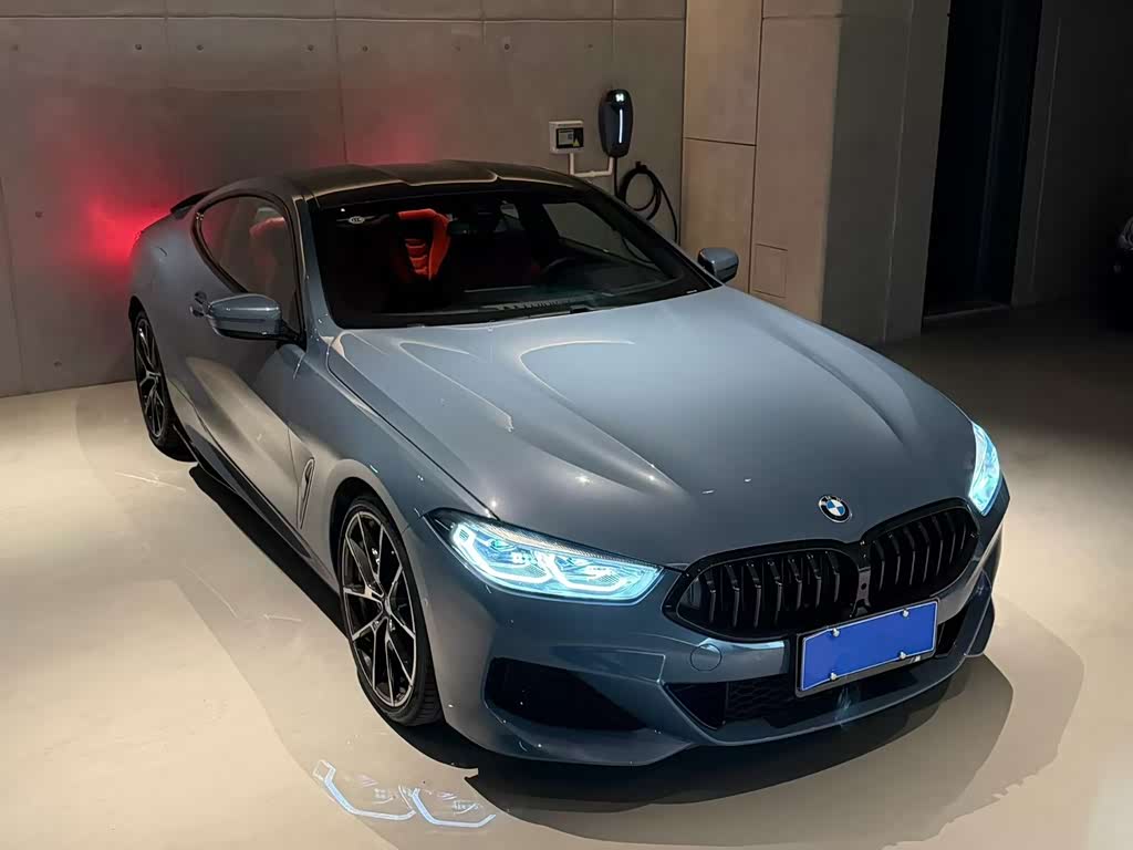 BMW 8 Series