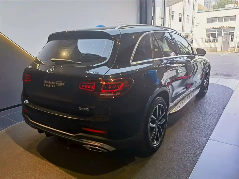Mercedes-Benz GLC Mercedes-Benz GLC