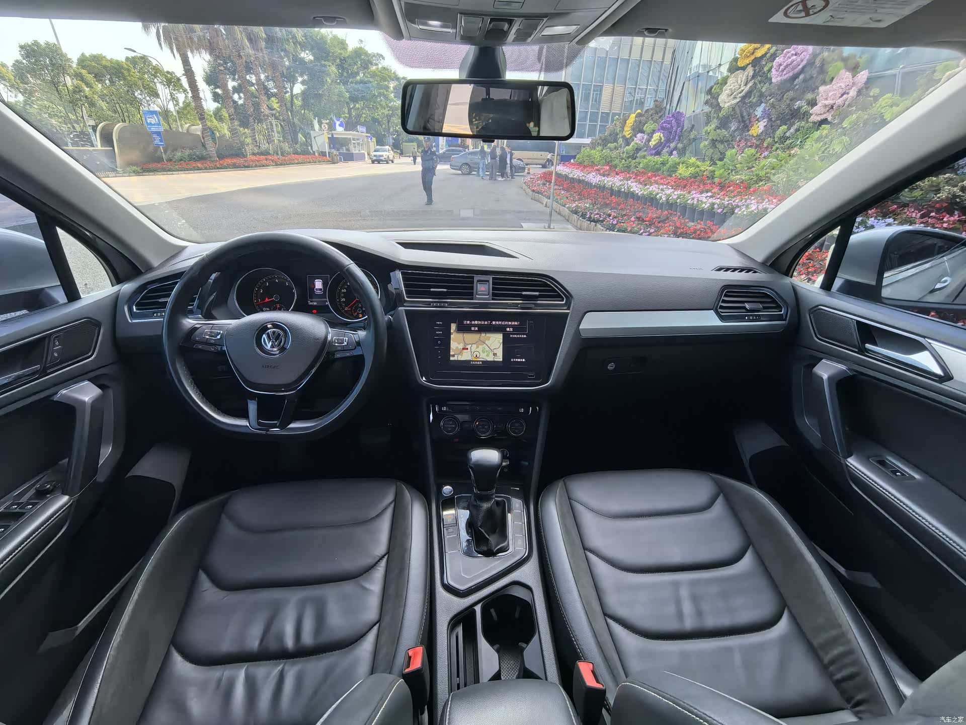 Volkswagen Tiguan L, 2020 все фото