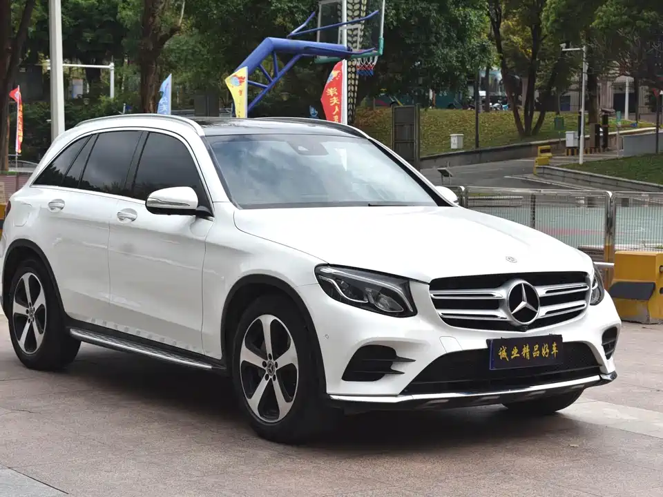 Mercedes-Benz GLC Mercedes-Benz GLC