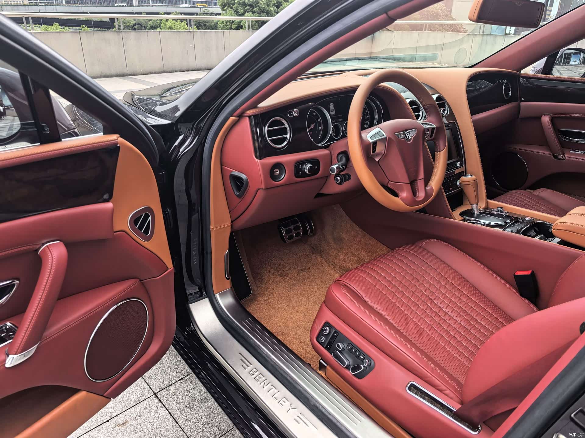 Bentley Flying Spur, 2018 10