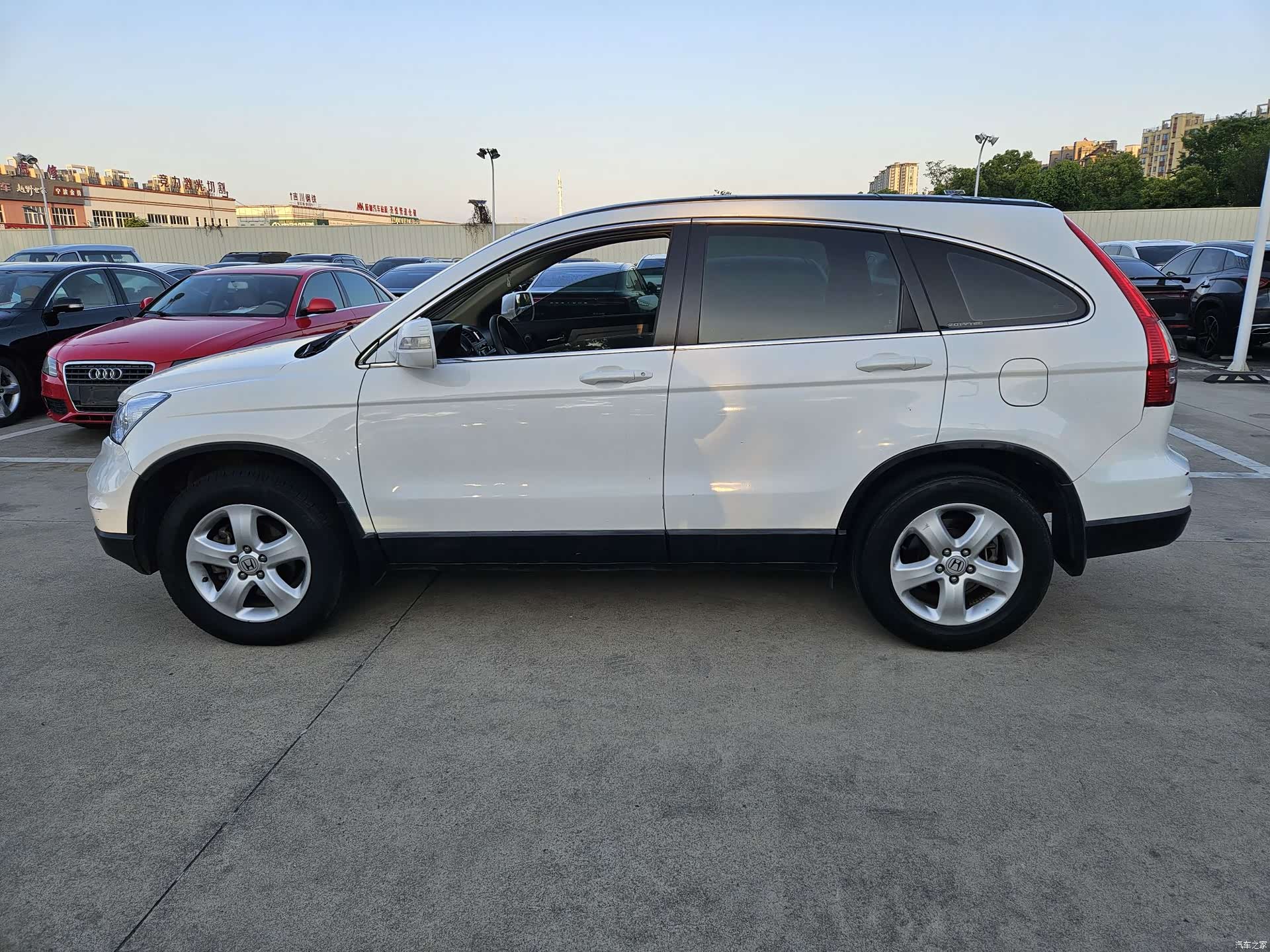 Honda CR-V, 2011 4