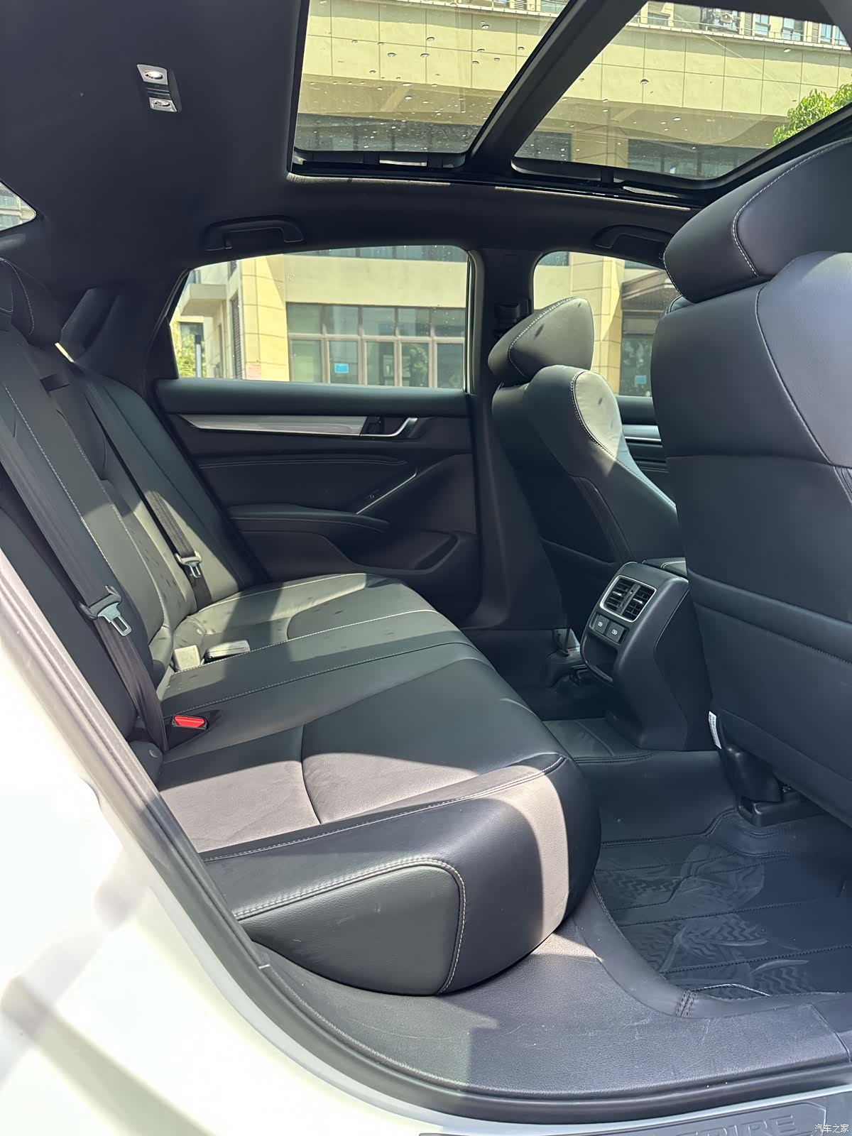 Honda Inspire, 2022 10