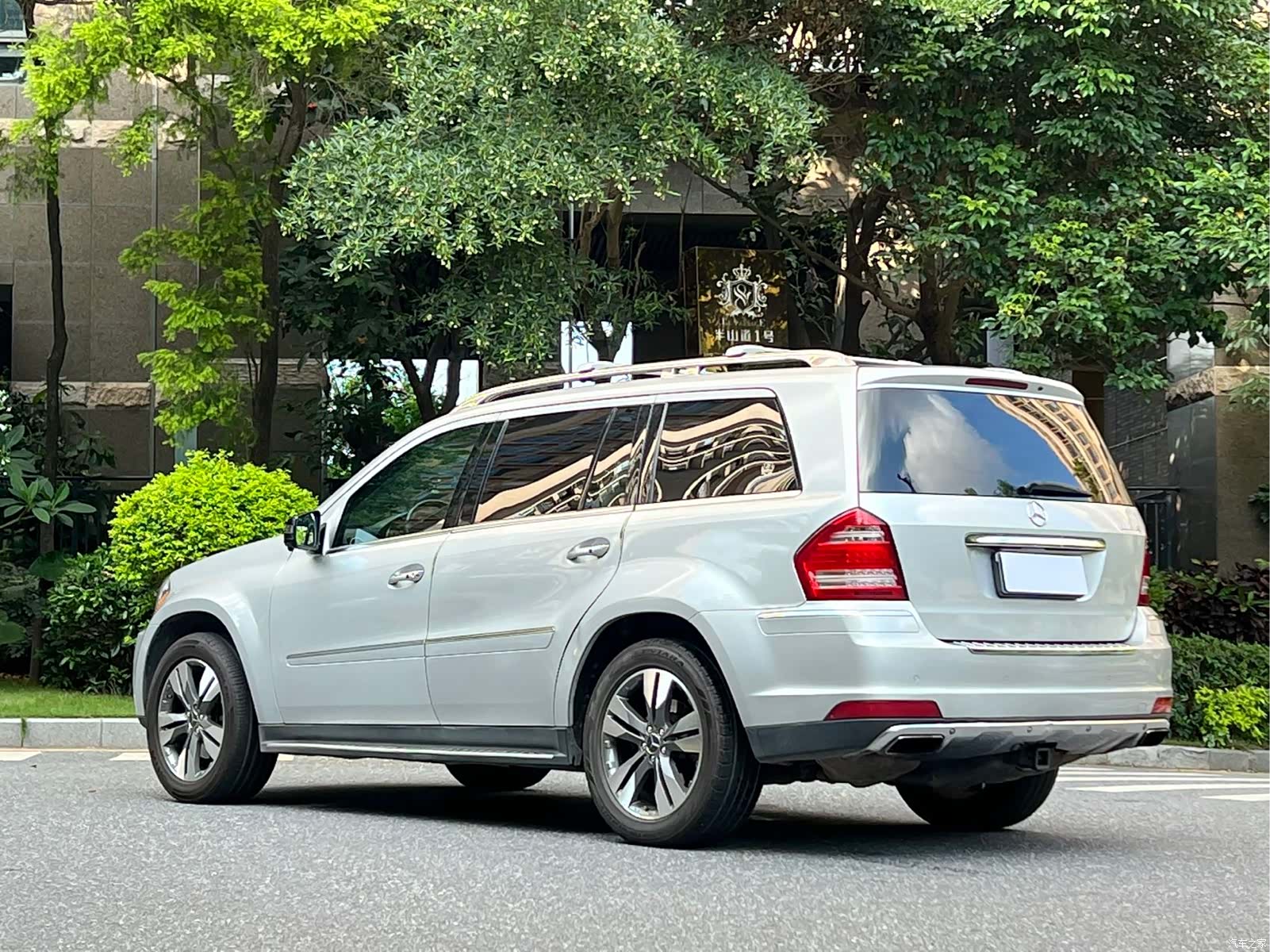 Mercedes-Benz GL-Class, 2010 19