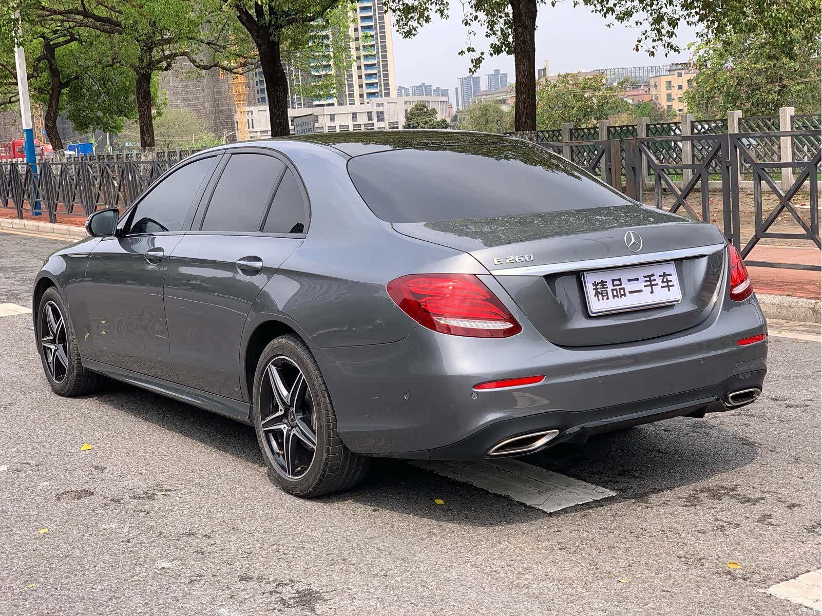 Mercedes-Benz E-Class, 2020 4