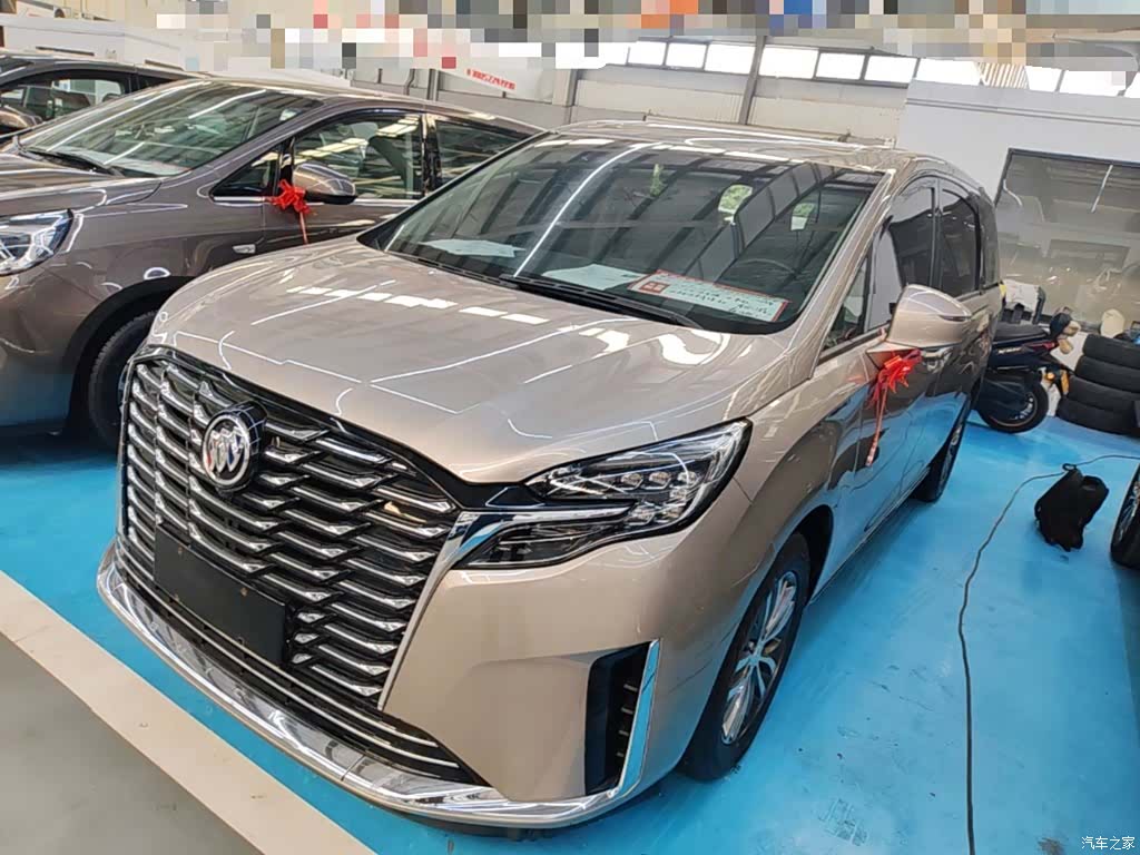 Buick GL8, 2023 1