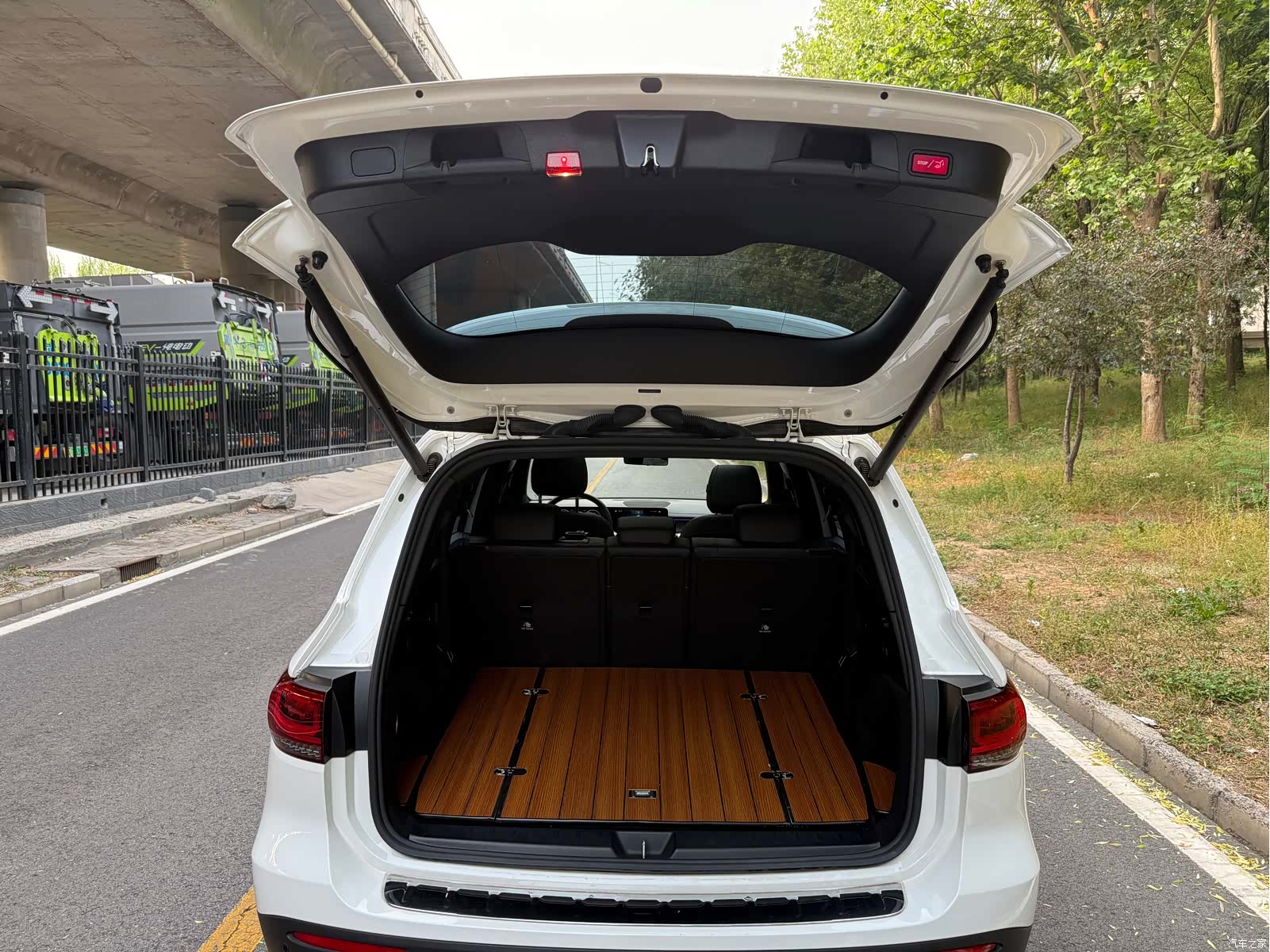 Mercedes-Benz GLB, 2021 все фото