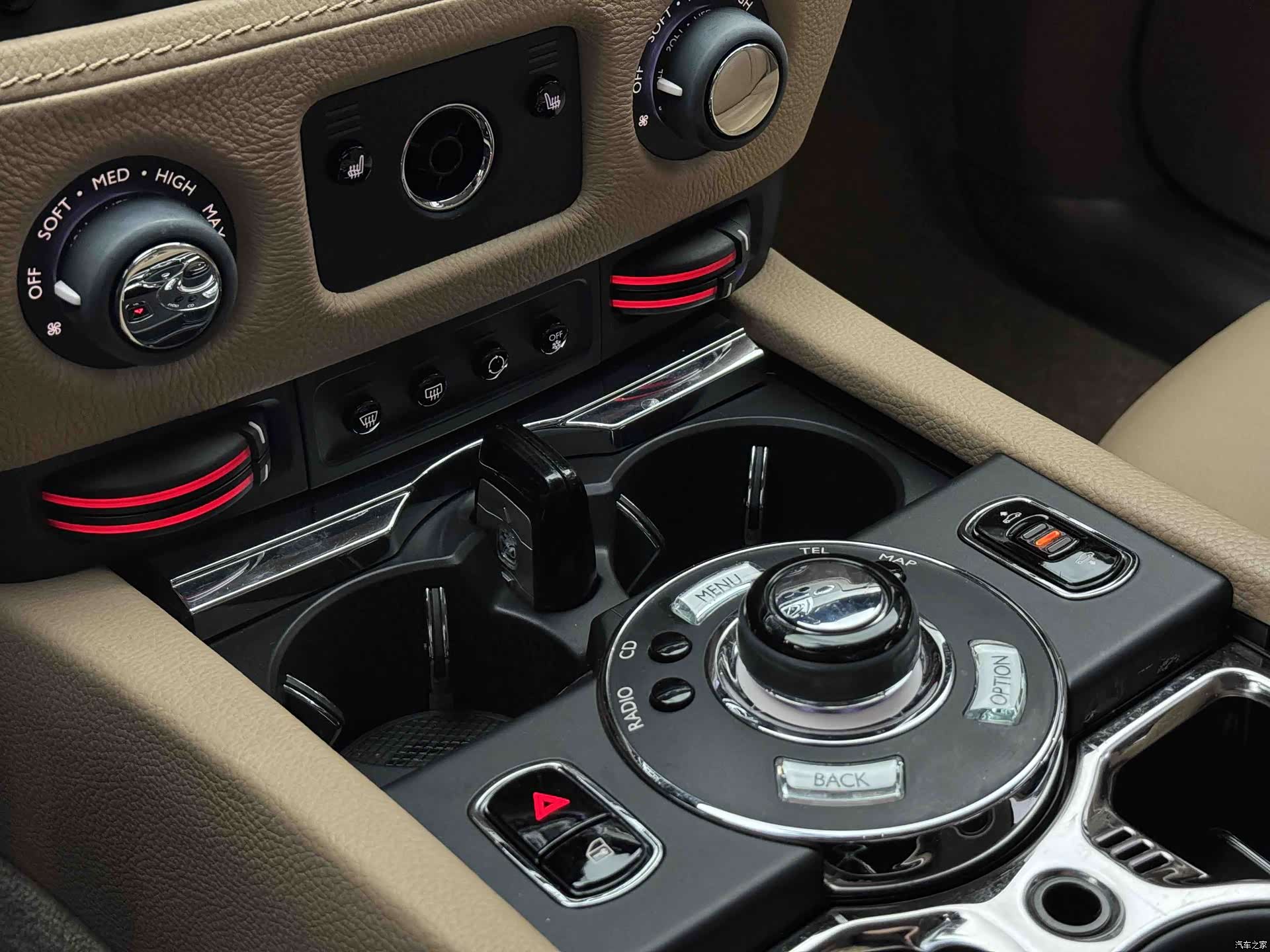 Rolls-Royce Ghost, 2013 12