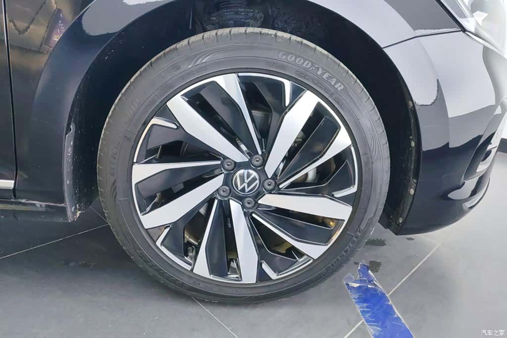 Volkswagen Passat, 2022 6