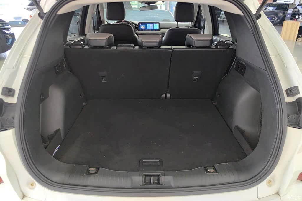 Ford Escape, 2021 4
