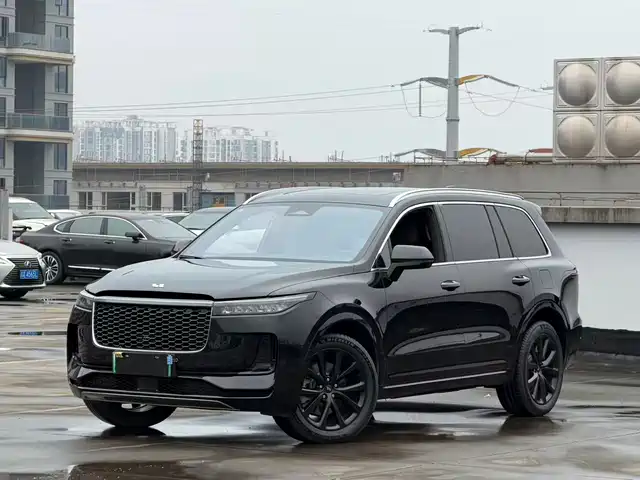 Li Auto ONE 2022 — купить из Китая под заказ