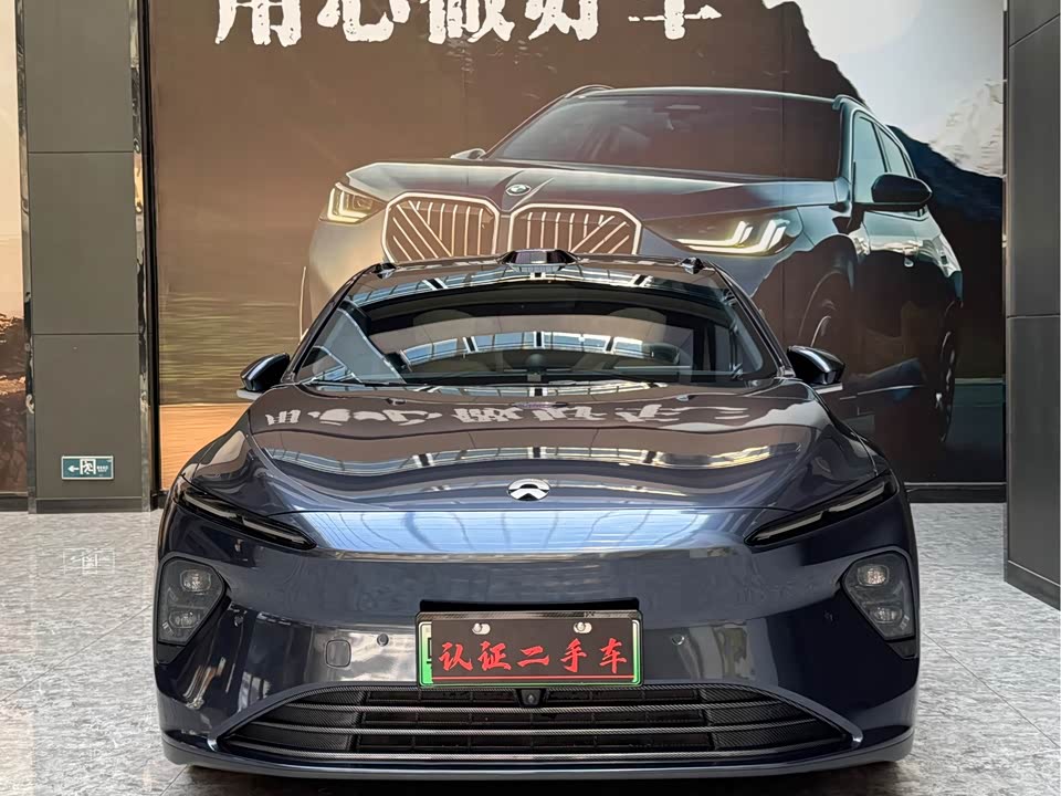 NIO ET7