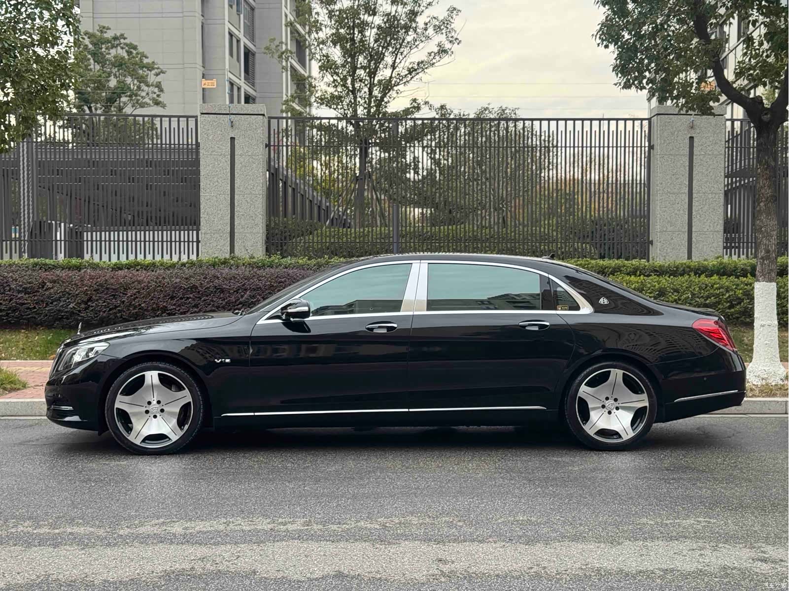 Maybach S-Class, 2016 13