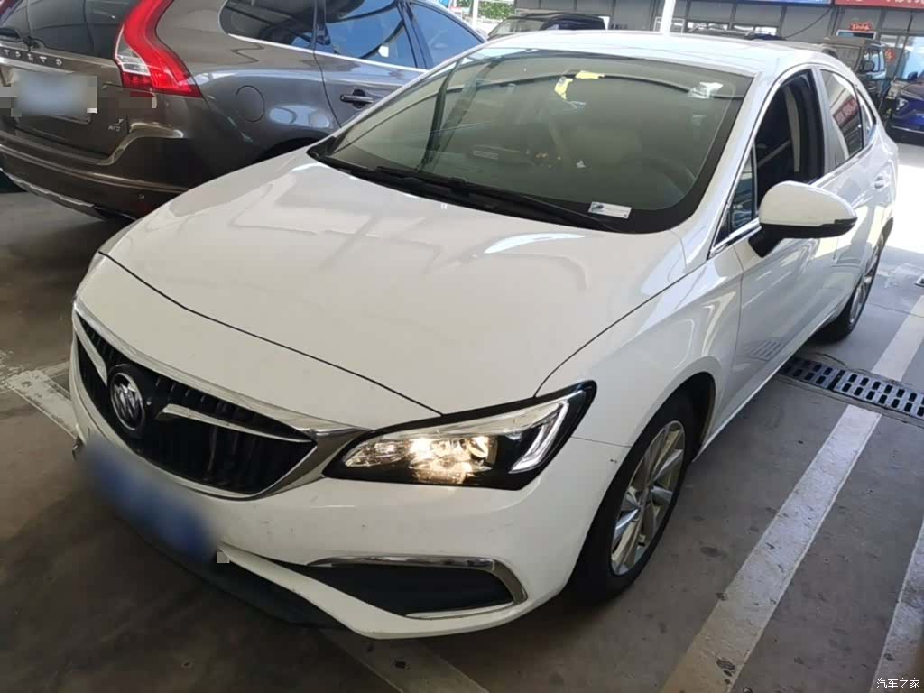 Buick Verano, 2019 1