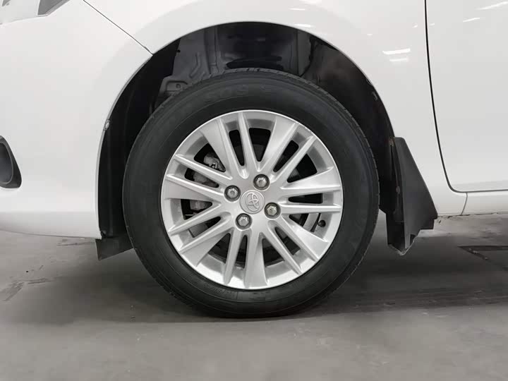 Toyota Vios 2014 1.5L МКПП zhi zhen ban